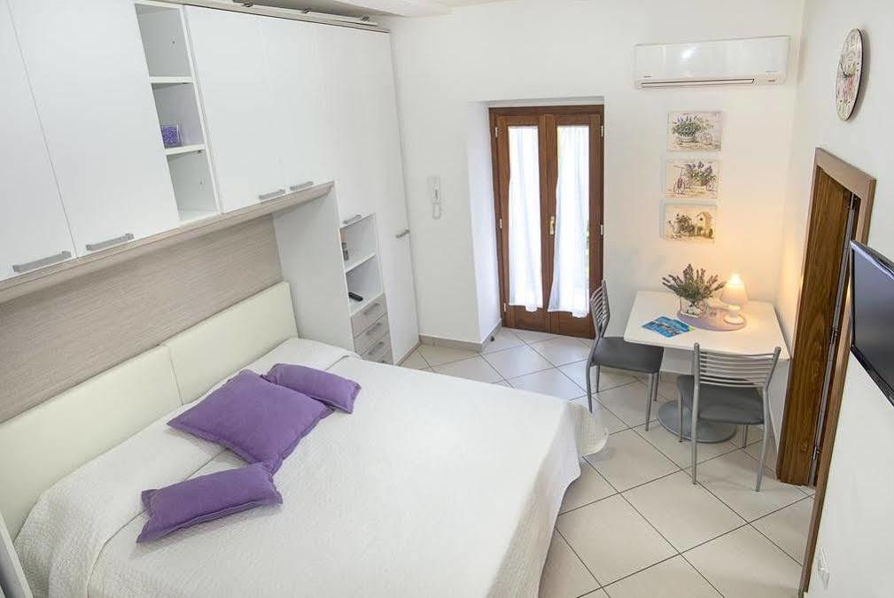 Casa Aristide Bed and Breakfast Sant'Agnello Exteriör bild